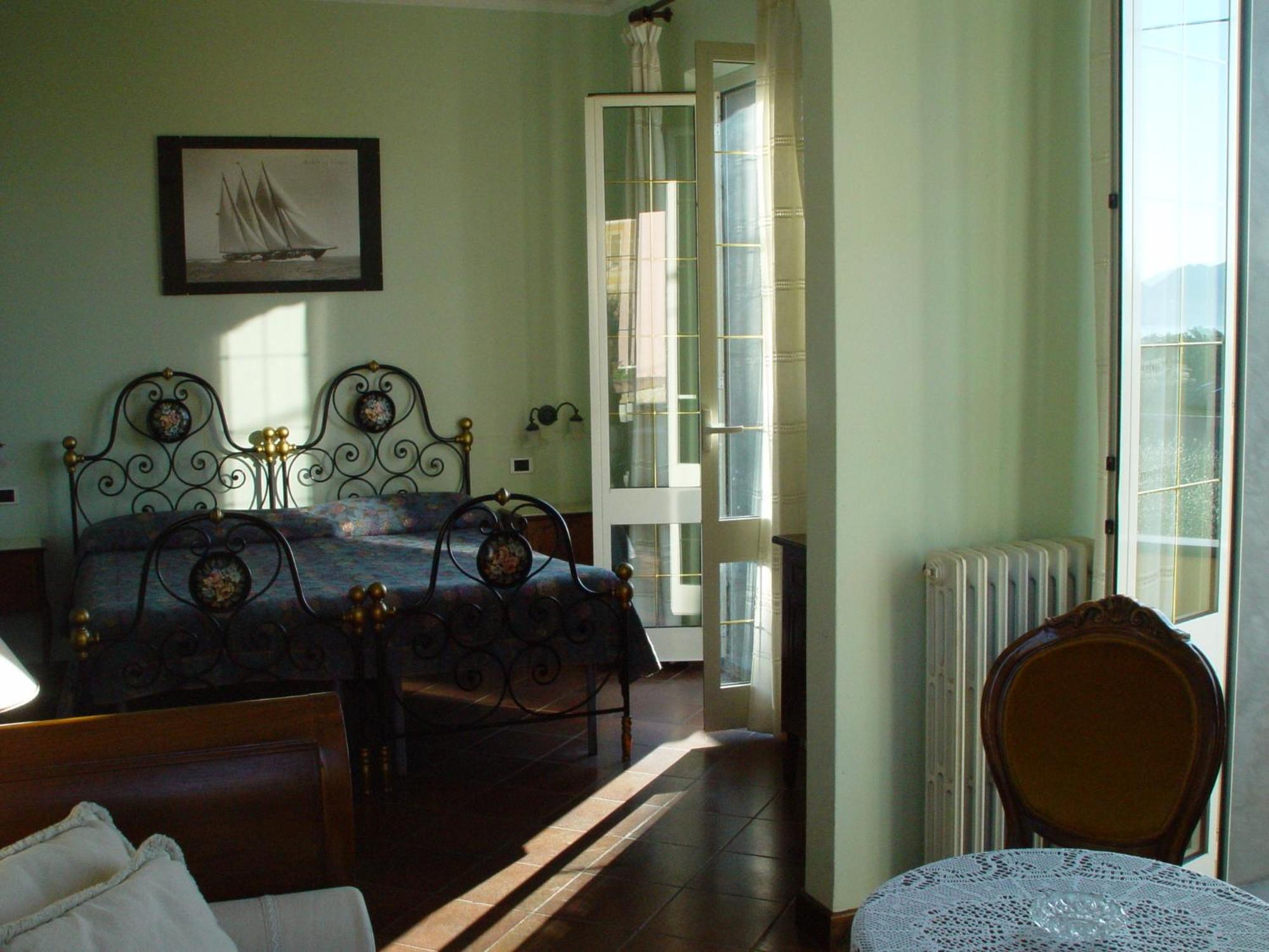 Locanda Miranda เตลลาโร ภายนอก รูปภาพ