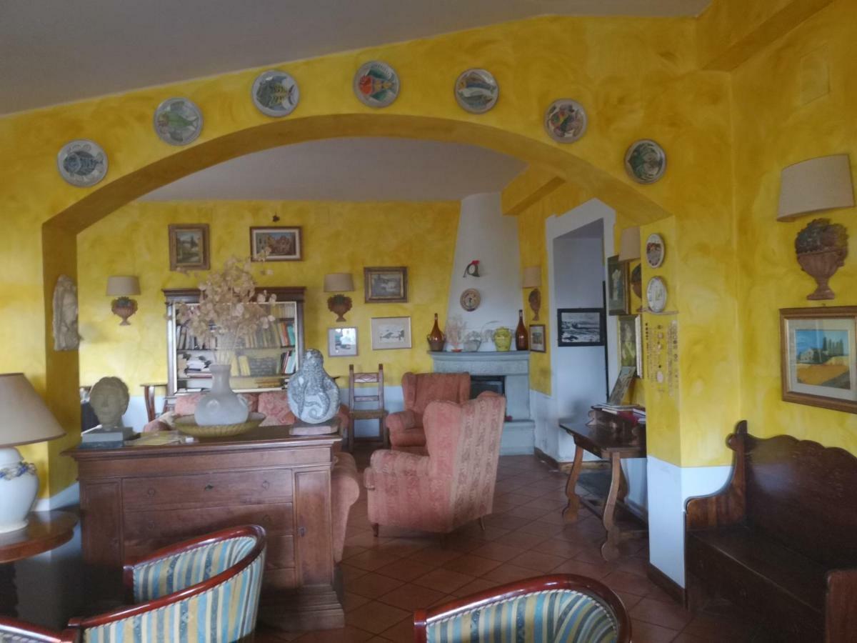 Locanda Miranda เตลลาโร ภายนอก รูปภาพ